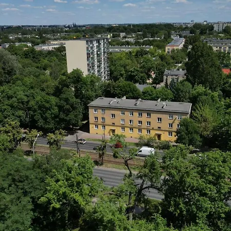 In - Wlokniarzy Lodz